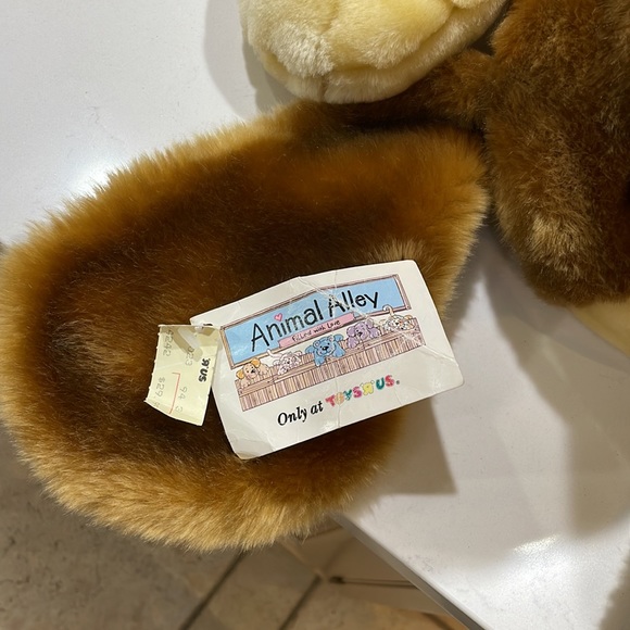 Oversized stuffed dog - Picture 4 of 4